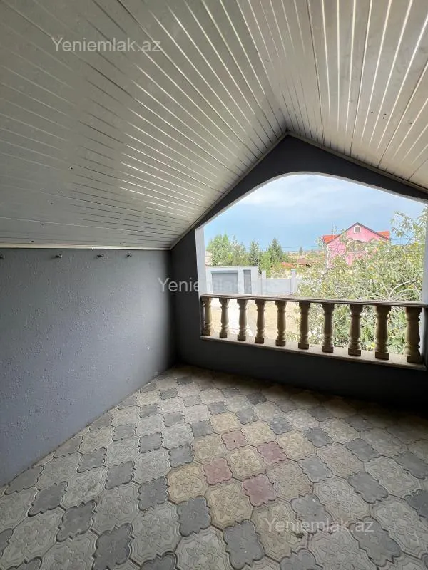 Satılır 5 otaqlı həyət evi 150 m²