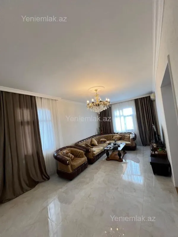 Satılır 5 otaqlı həyət evi 150 m²