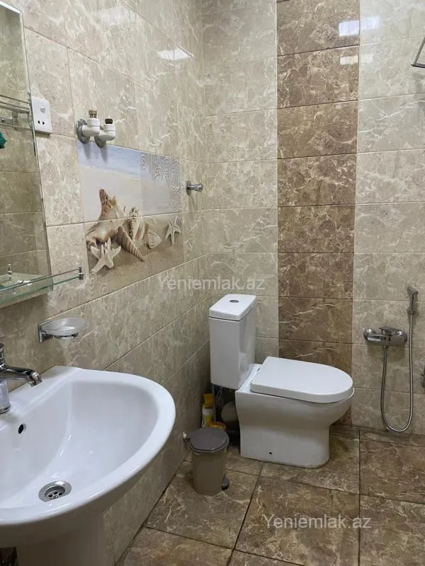 Satılır 2 otaqlı köhnə tikili 53 m²