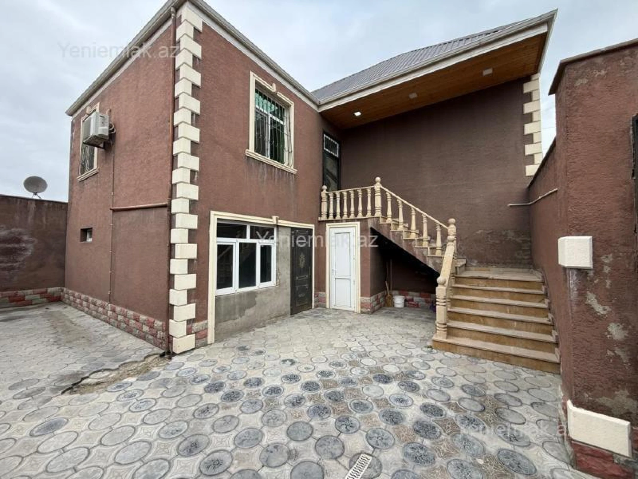 Satılır 3 otaqlı həyət evi 120 m²