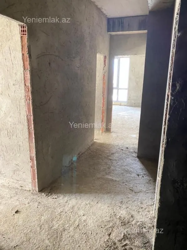 Satılır 3 otaqlı yeni tikili 122 m²