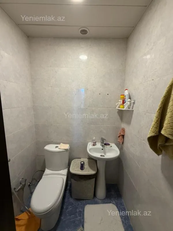 Satılır 3 otaqlı yeni tikili 77 m²