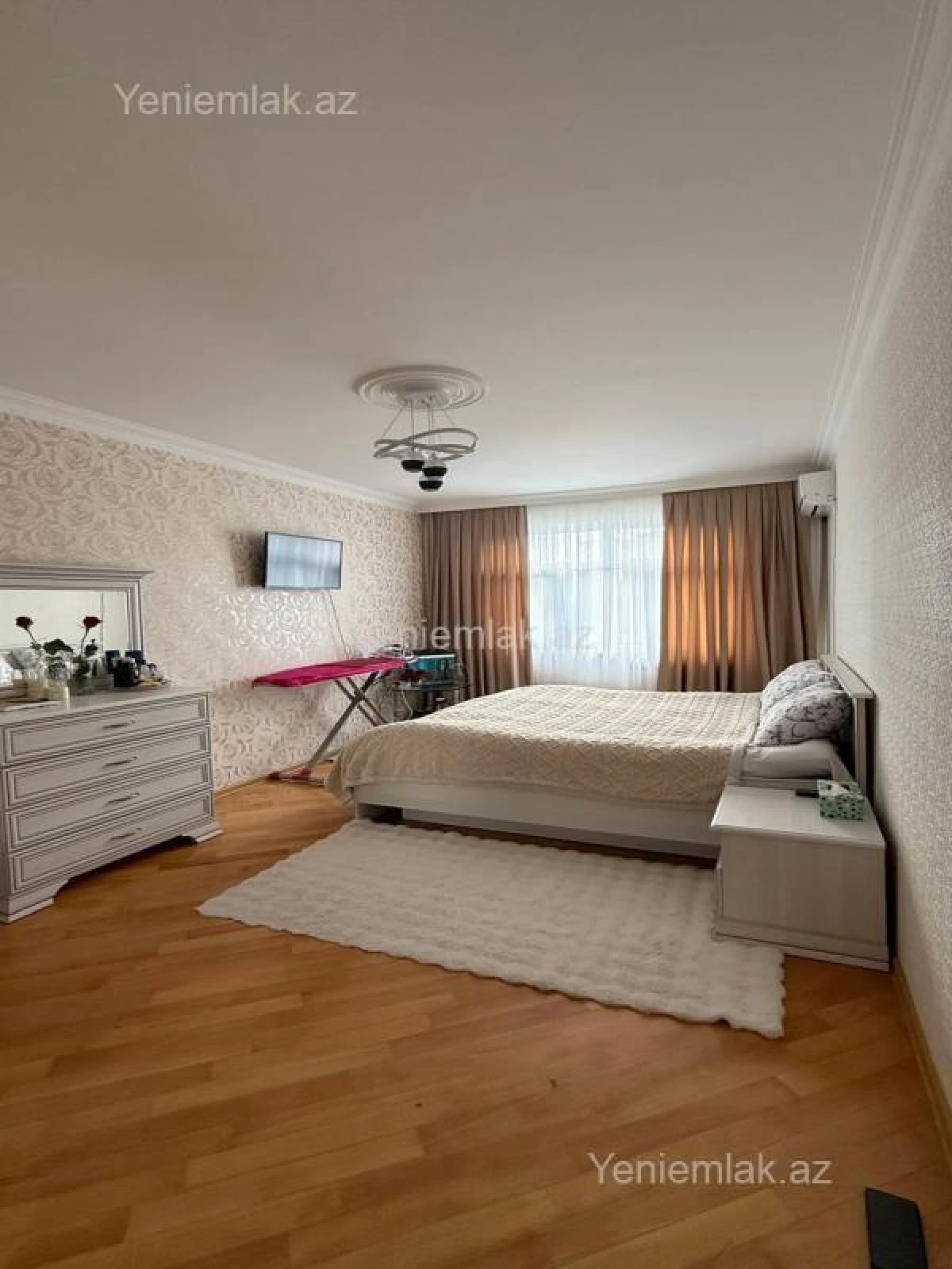 Satılır 3 otaqlı köhnə tikili 70 m²