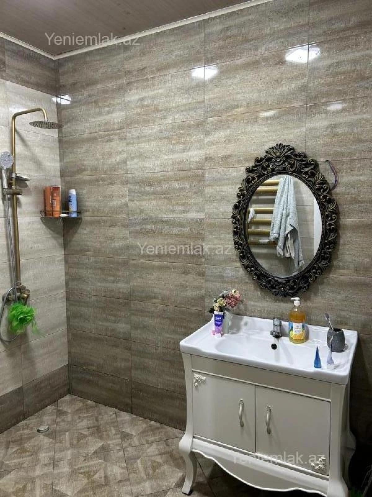 Satılır 4 otaqlı yeni tikili 132 m²