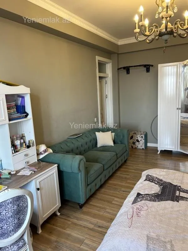 Satılır 4 otaqlı yeni tikili 132 m²