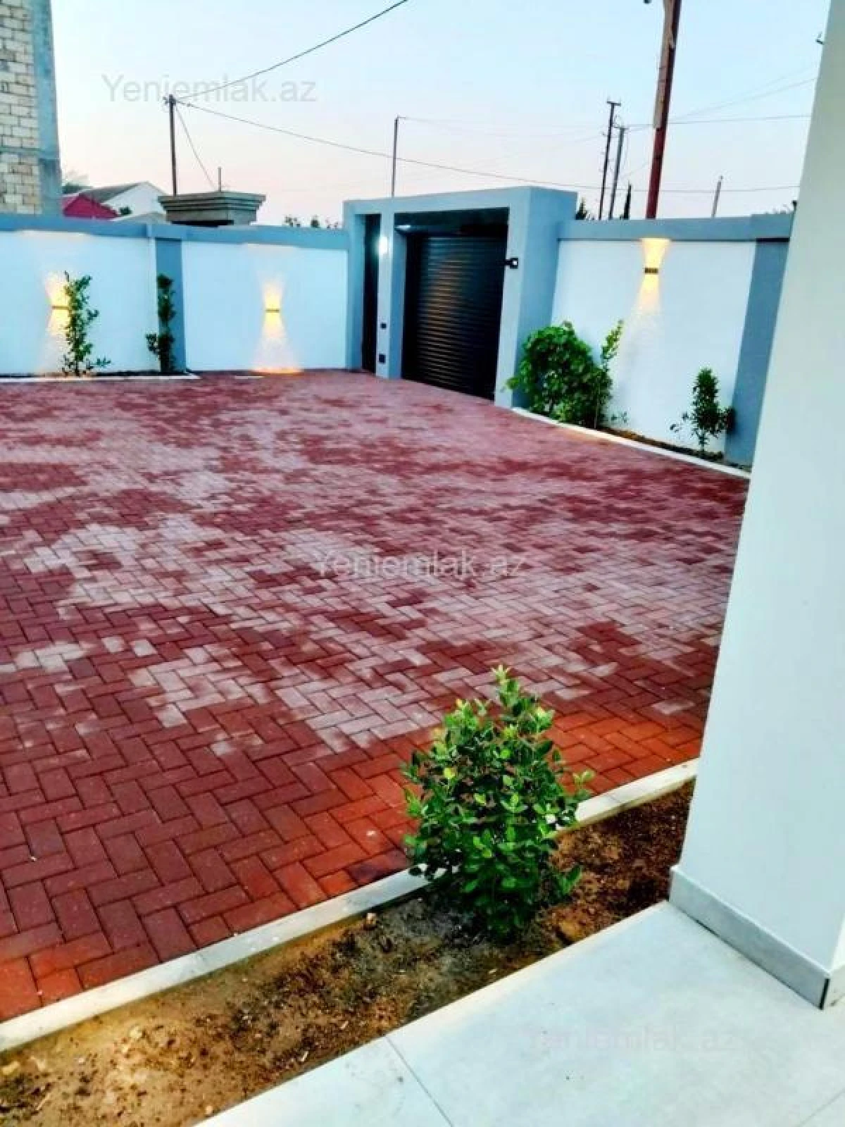 Satılır 5 otaqlı həyət evi 205 m²
