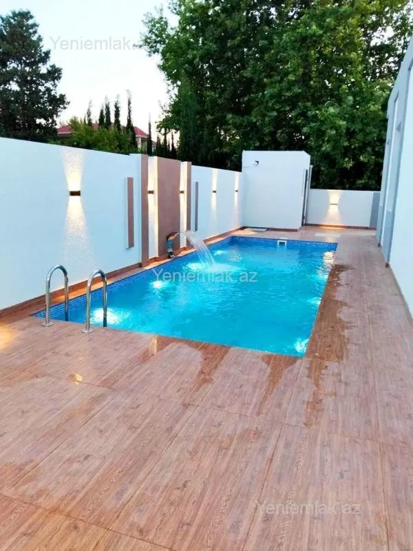 Satılır 5 otaqlı həyət evi 205 m²