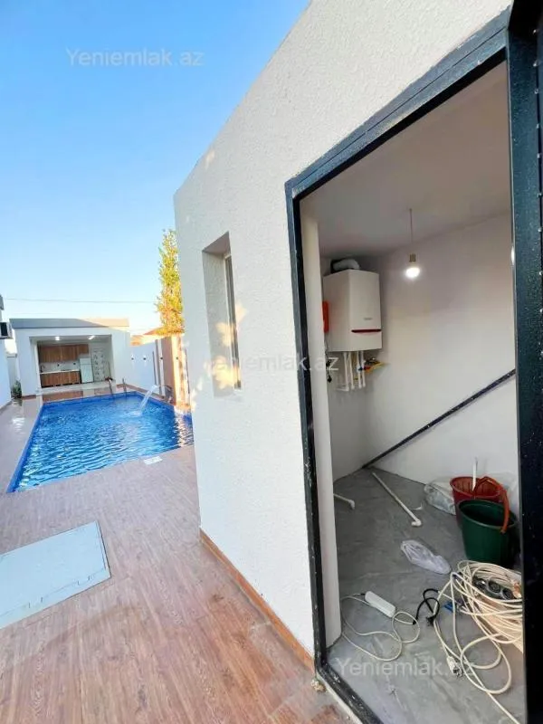 Satılır 5 otaqlı həyət evi 205 m²