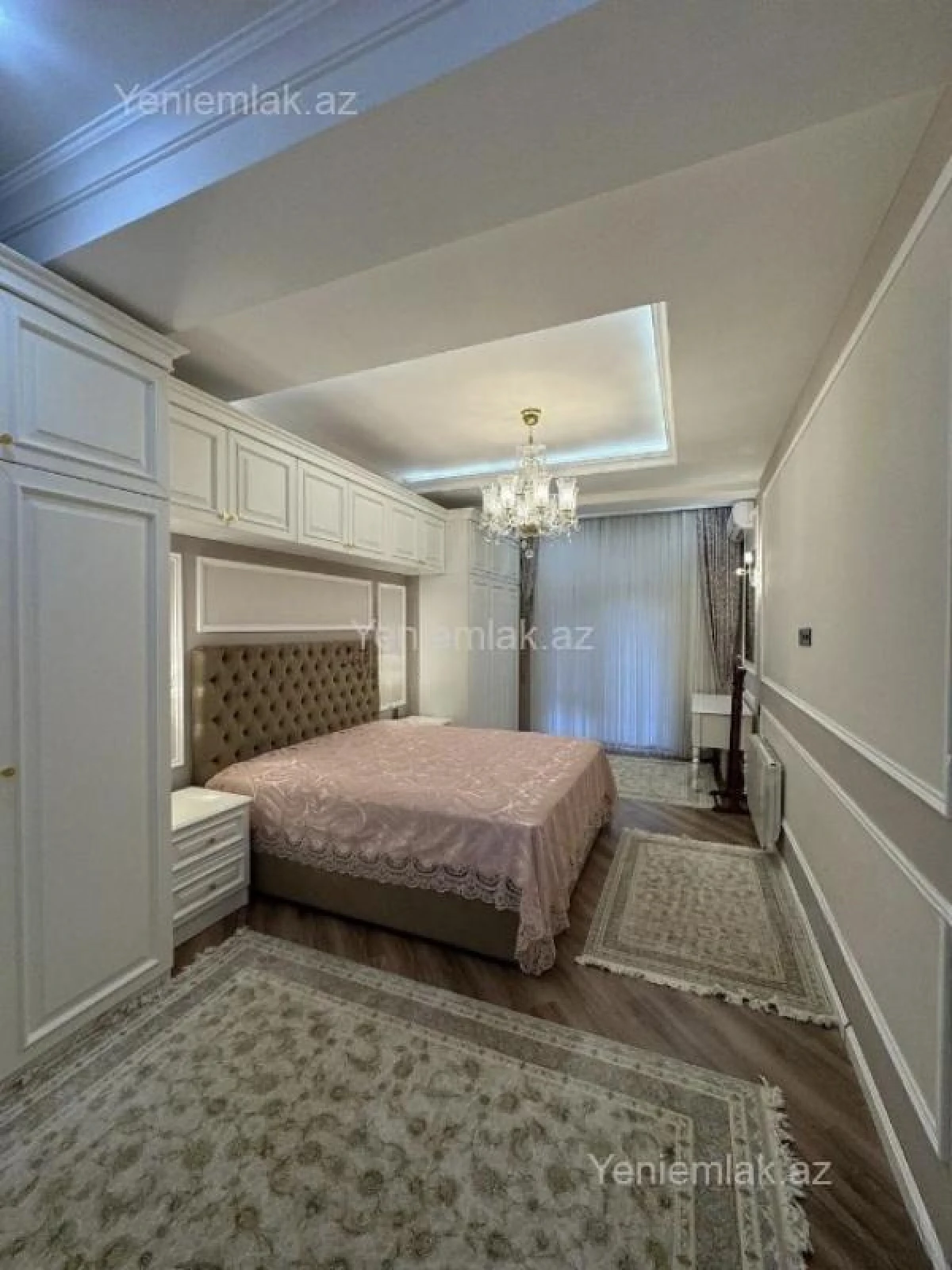 Satılır 4 otaqlı yeni tikili 180 m²