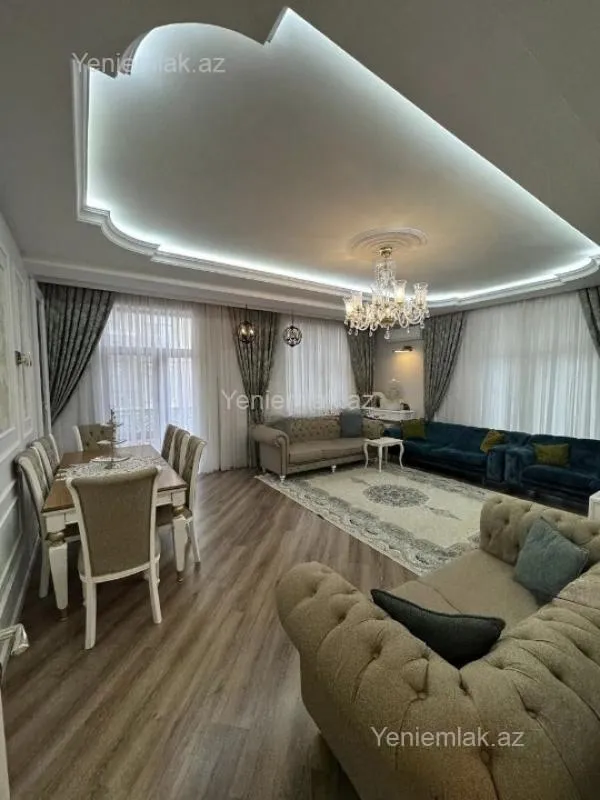 Satılır 4 otaqlı yeni tikili 180 m²