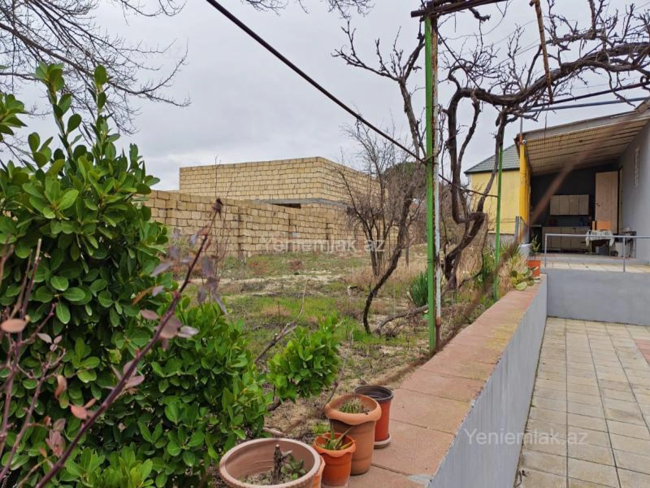 Satılır 3 otaqlı həyət evi 80 m²