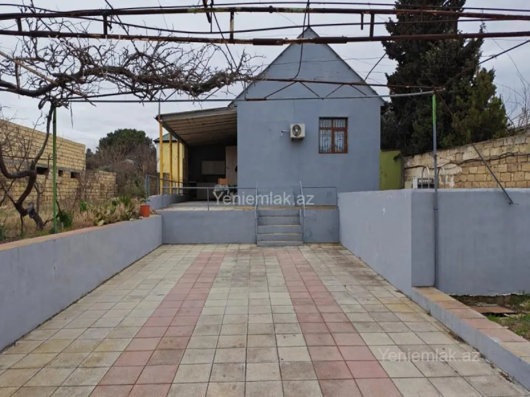 Satılır 3 otaqlı həyət evi 80 m²