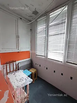 Satılır 3 otaqlı köhnə tikili 85 m²