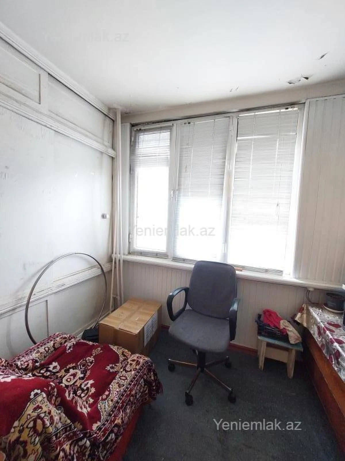Satılır 3 otaqlı köhnə tikili 85 m²
