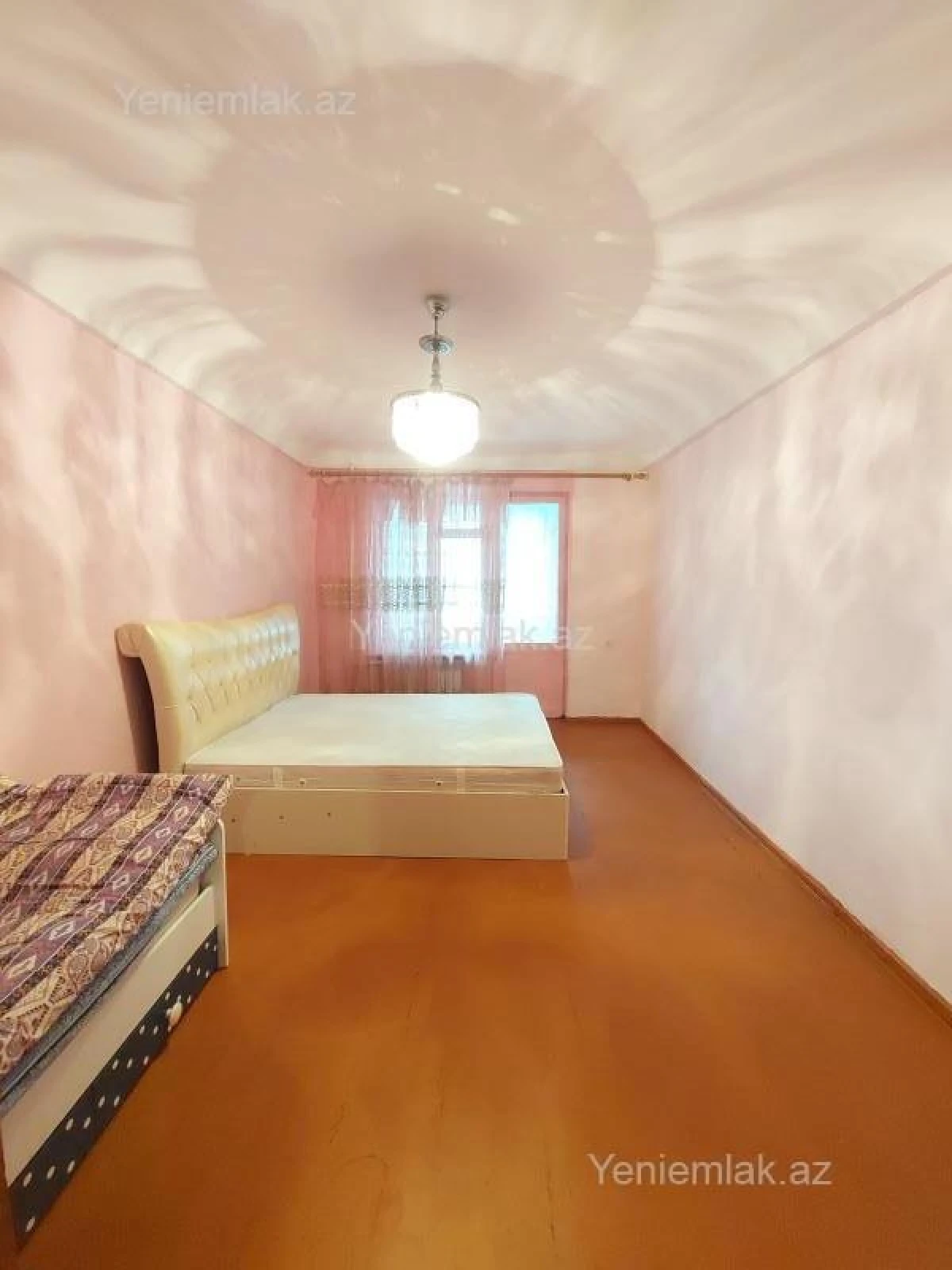 Satılır 3 otaqlı köhnə tikili 85 m²