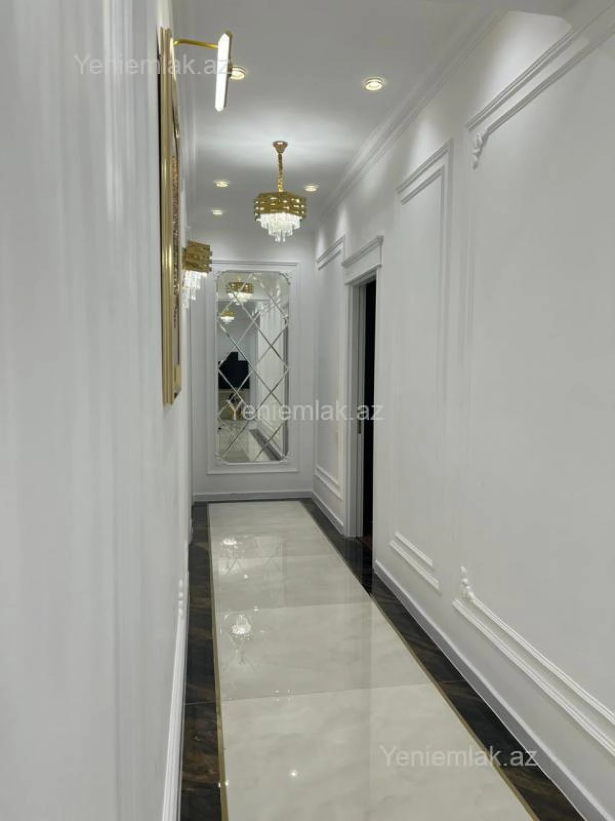 Satılır 3 otaqlı yeni tikili 147 m²