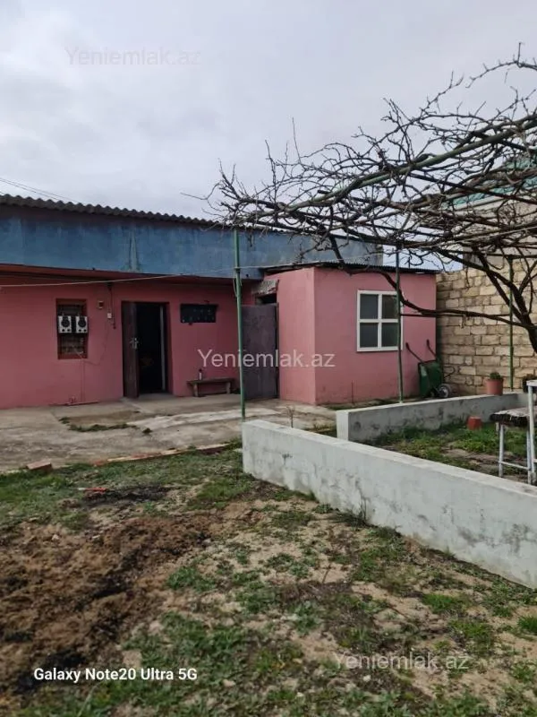 Satılır 2 otaqlı həyət evi 55 m²