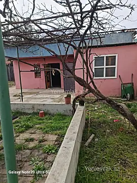 Satılır 2 otaqlı həyət evi 55 m²