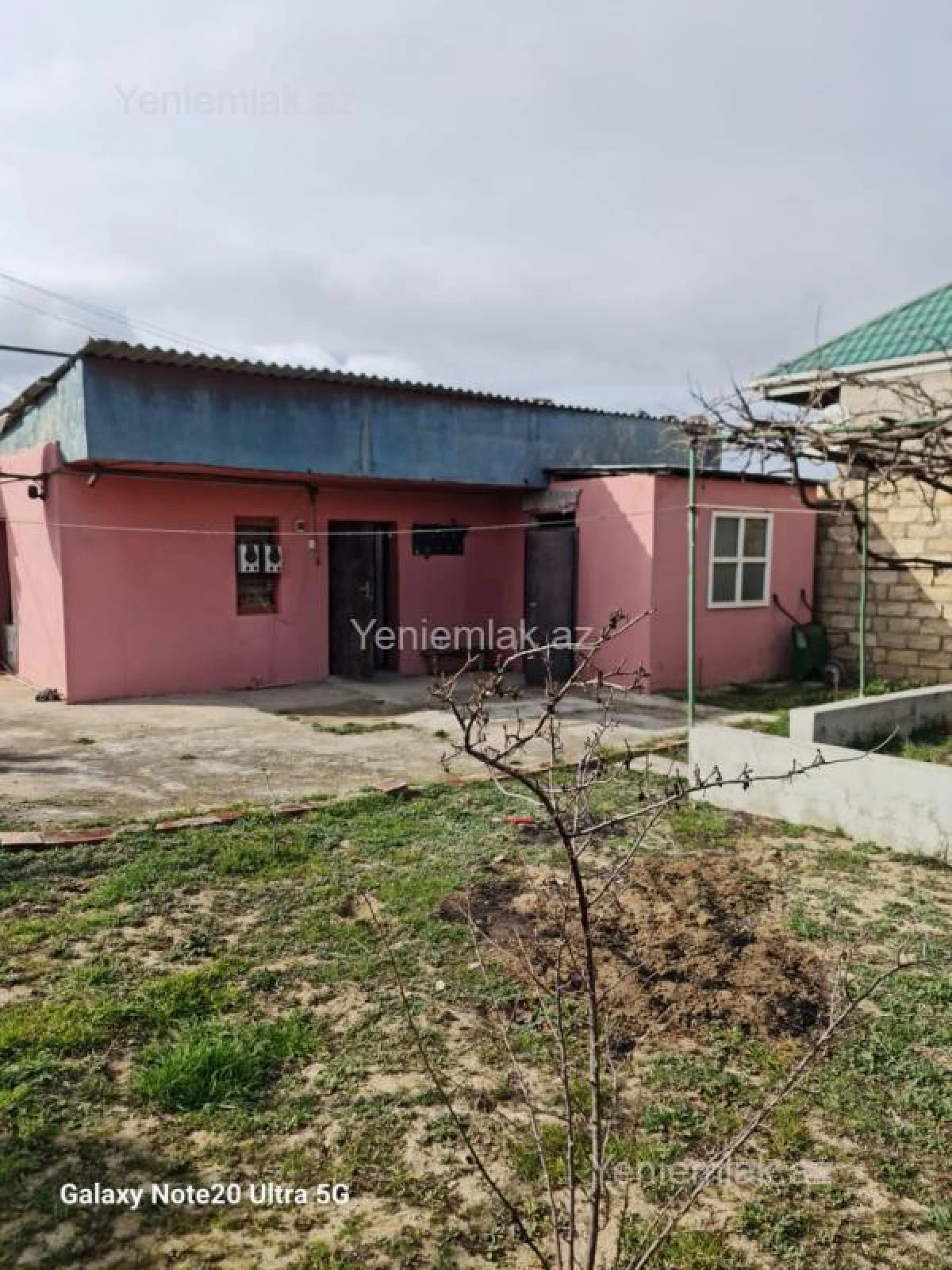 Satılır 2 otaqlı həyət evi 55 m²