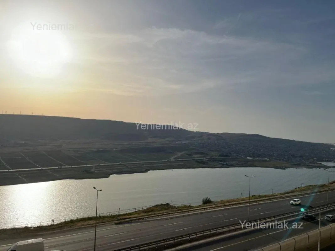 Satılır 3 otaqlı yeni tikili 148 m²