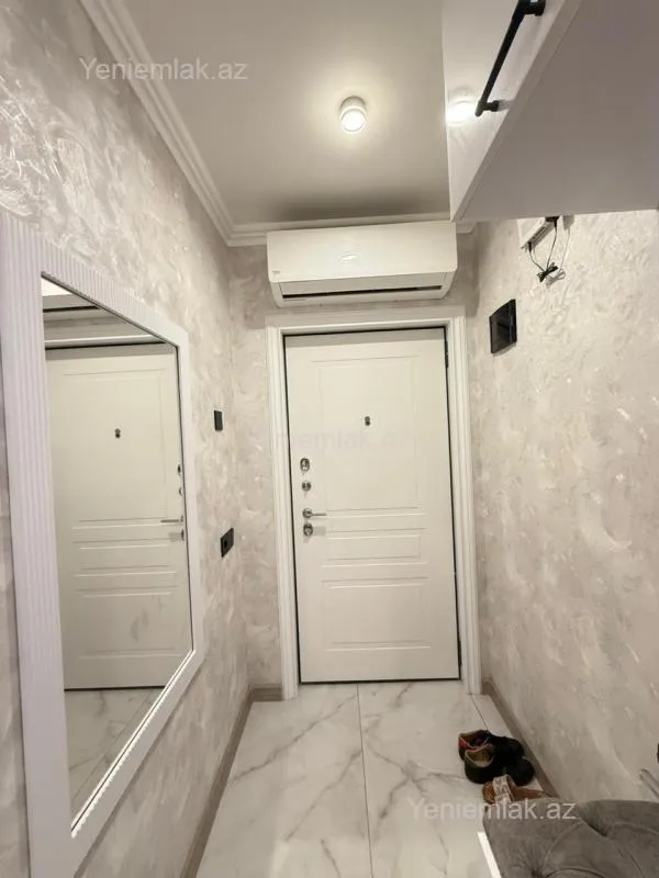 Satılır 1 otaqlı köhnə tikili 37 m²
