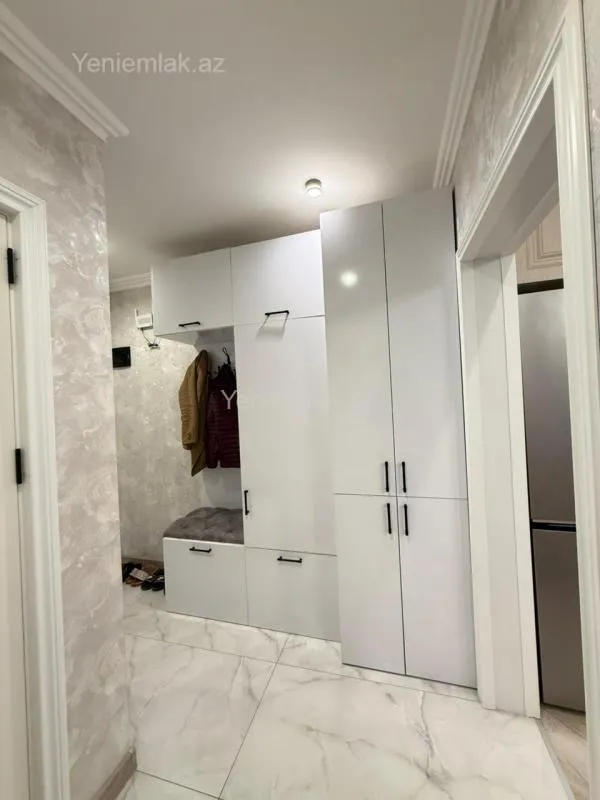 Satılır 1 otaqlı köhnə tikili 37 m²