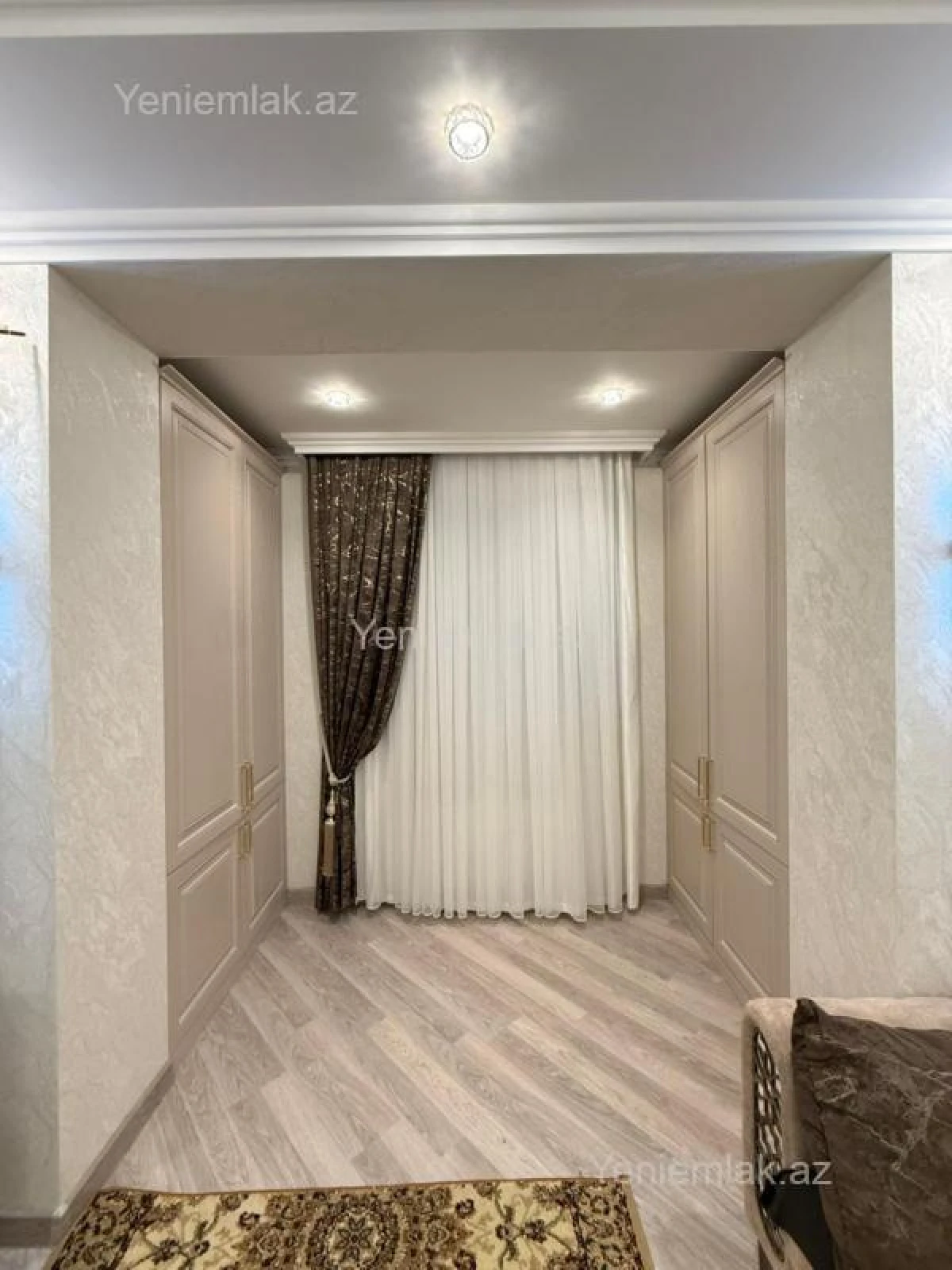 Satılır 1 otaqlı köhnə tikili 37 m²