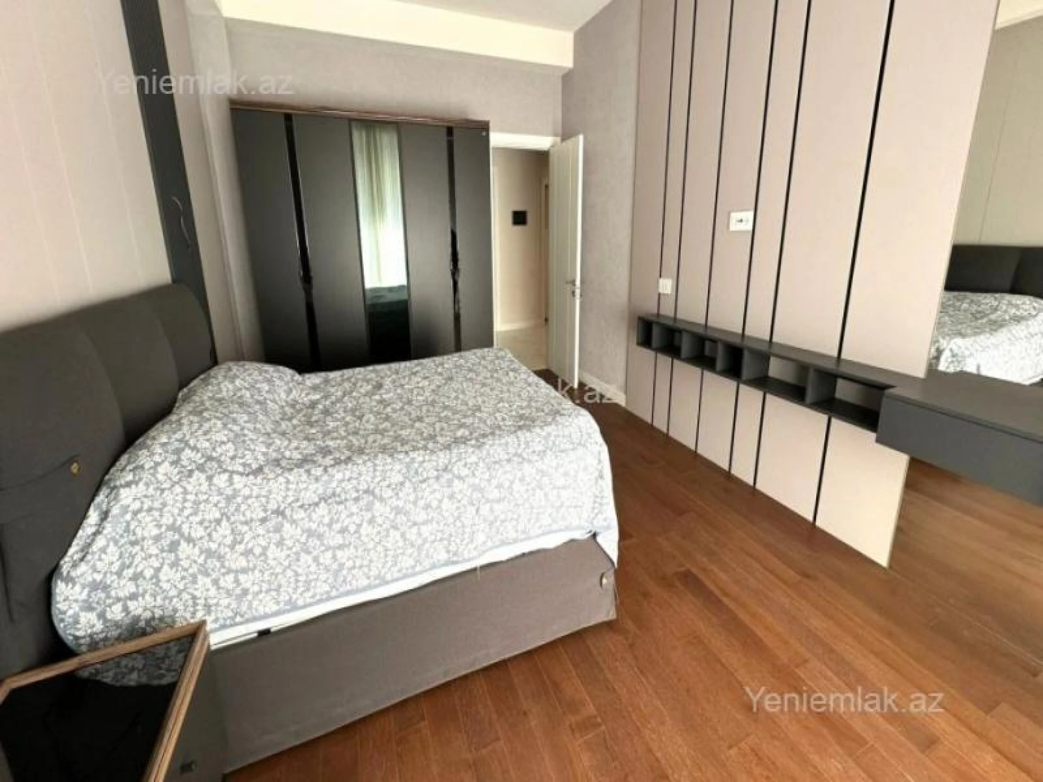 Satılır 2 otaqlı yeni tikili 95 m²