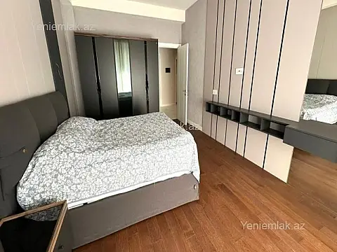 Satılır 2 otaqlı yeni tikili 95 m²