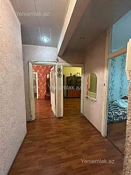 Satılır 5 otaqlı köhnə tikili 125 m²