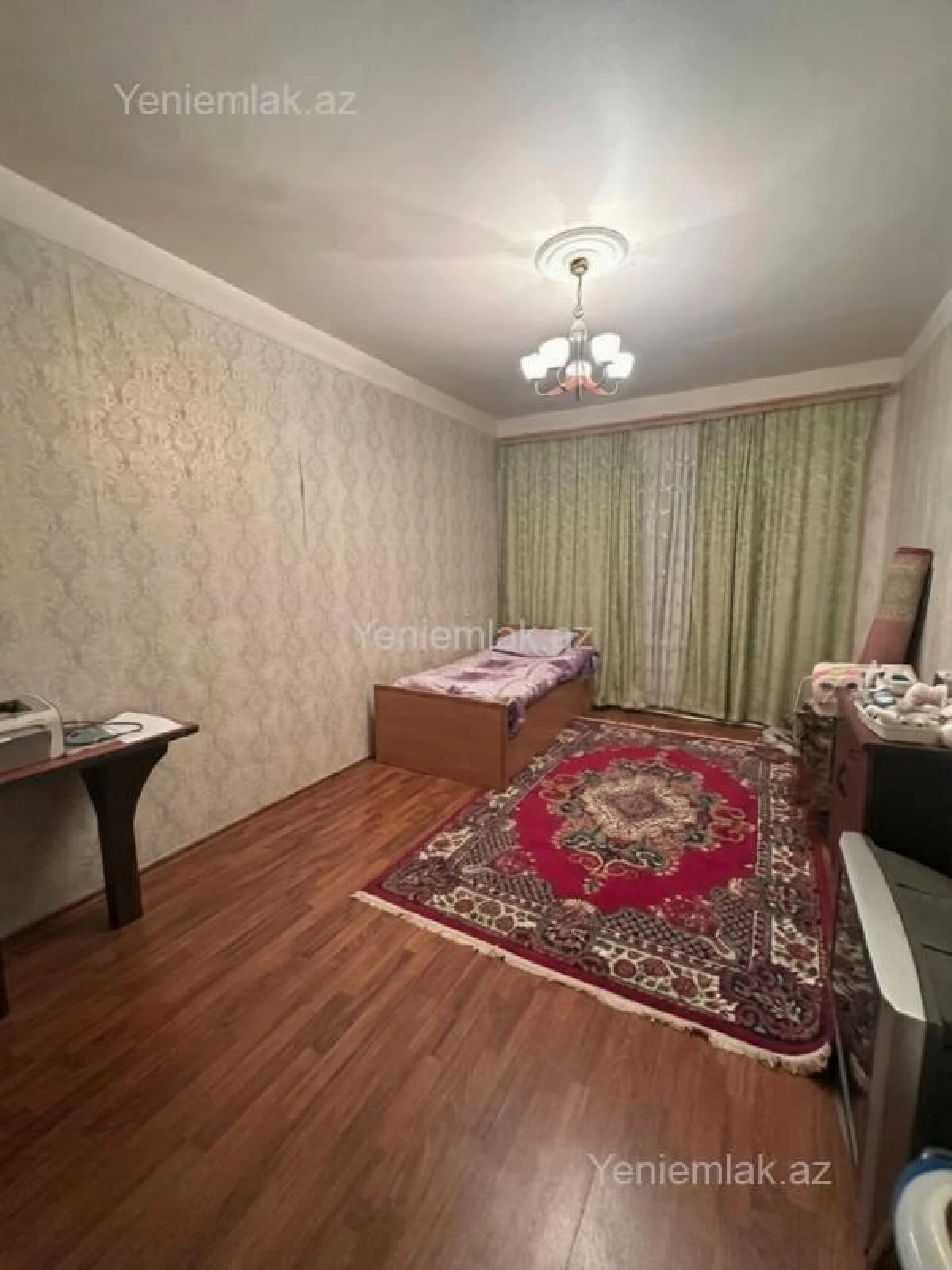 Satılır 5 otaqlı köhnə tikili 125 m²