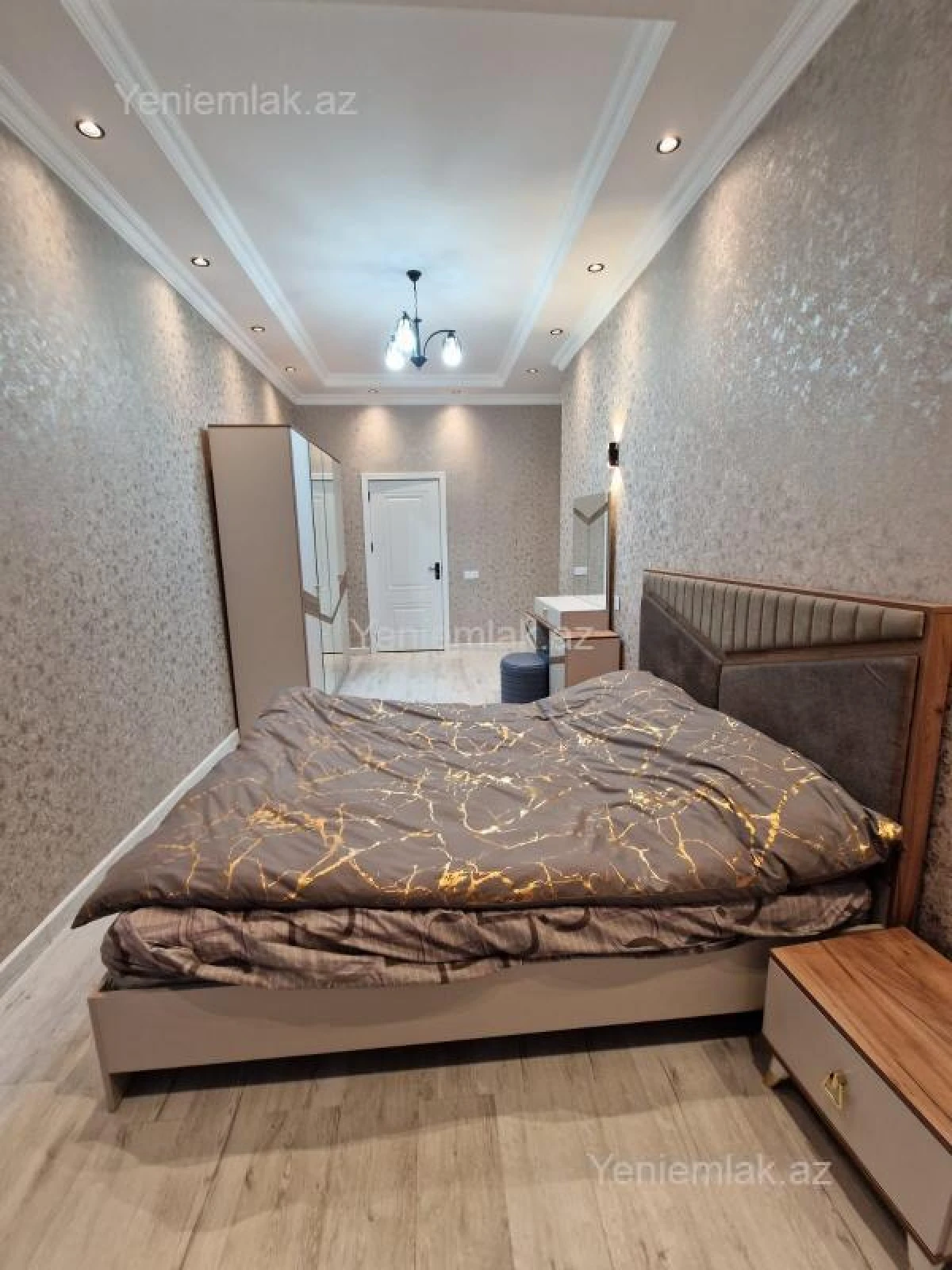 Satılır 3 otaqlı yeni tikili 107 m²