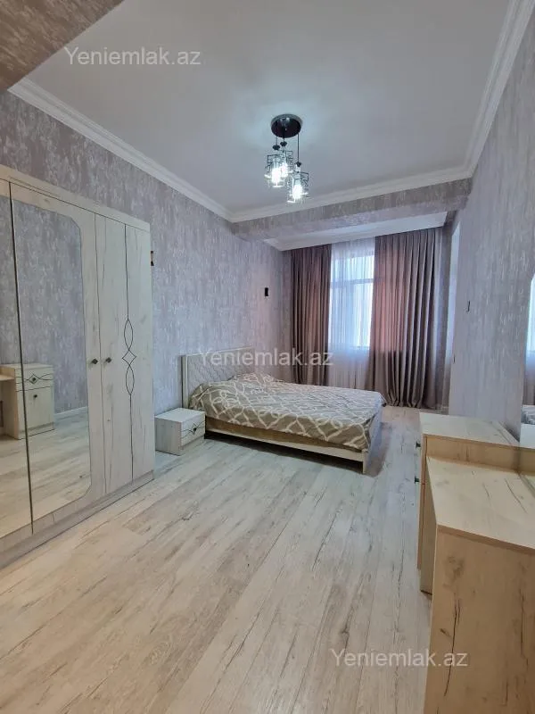 Satılır 3 otaqlı yeni tikili 107 m²