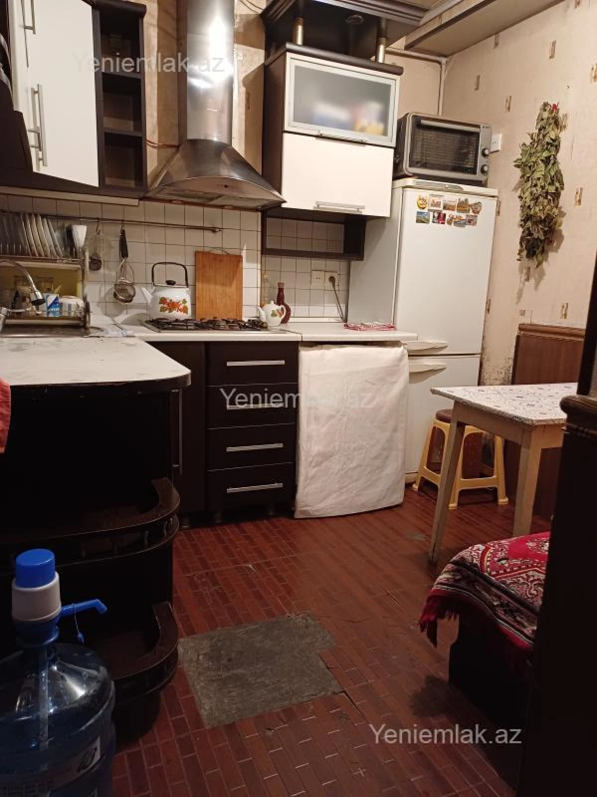 Satılır 3 otaqlı köhnə tikili 63 m²