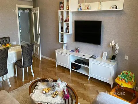 Satılır 2 otaqlı yeni tikili 97 m²