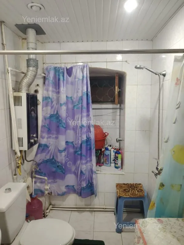 Satılır 2 otaqlı köhnə tikili 35 m²