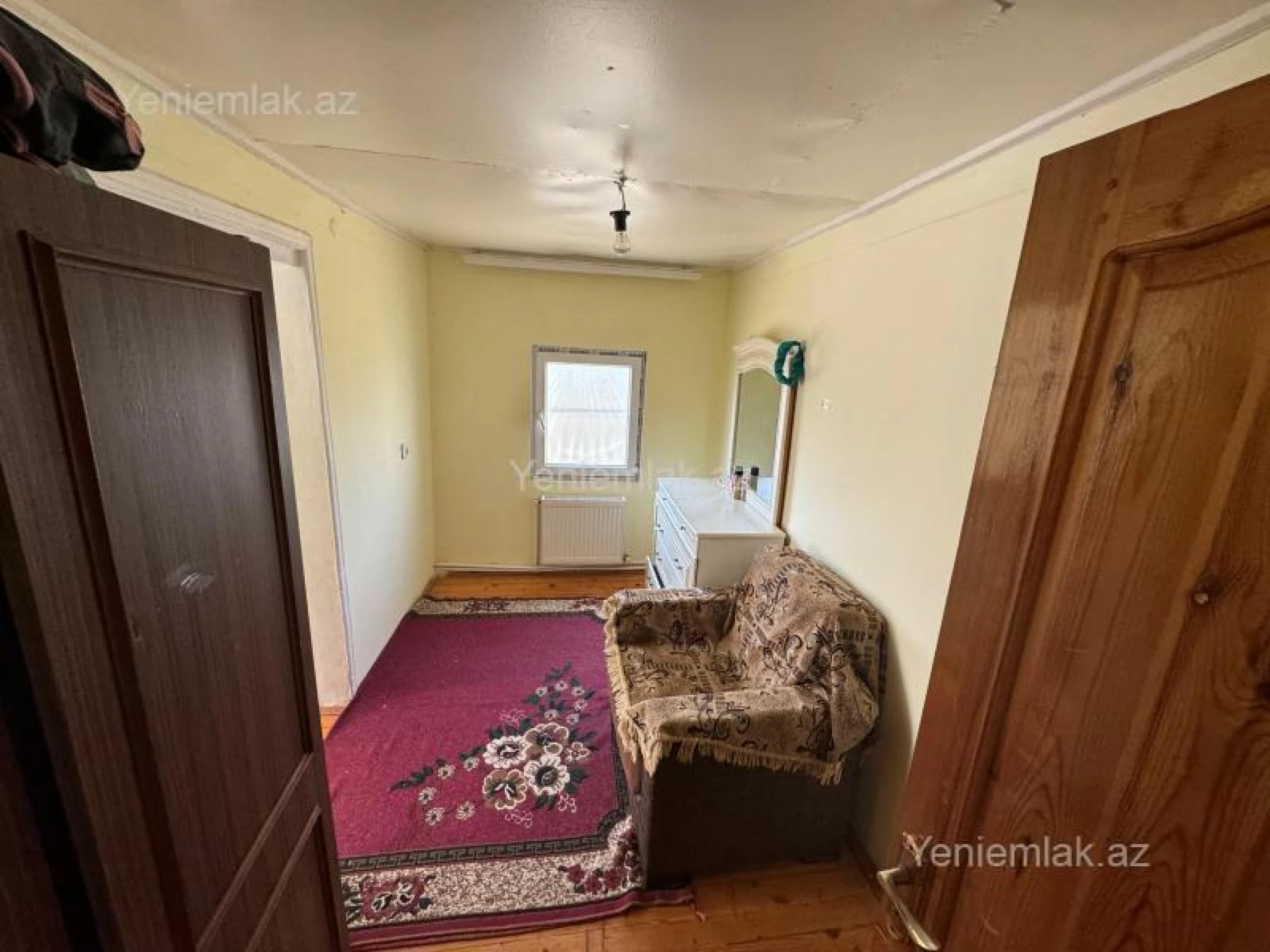 Satılır 4 otaqlı həyət evi 100 m²