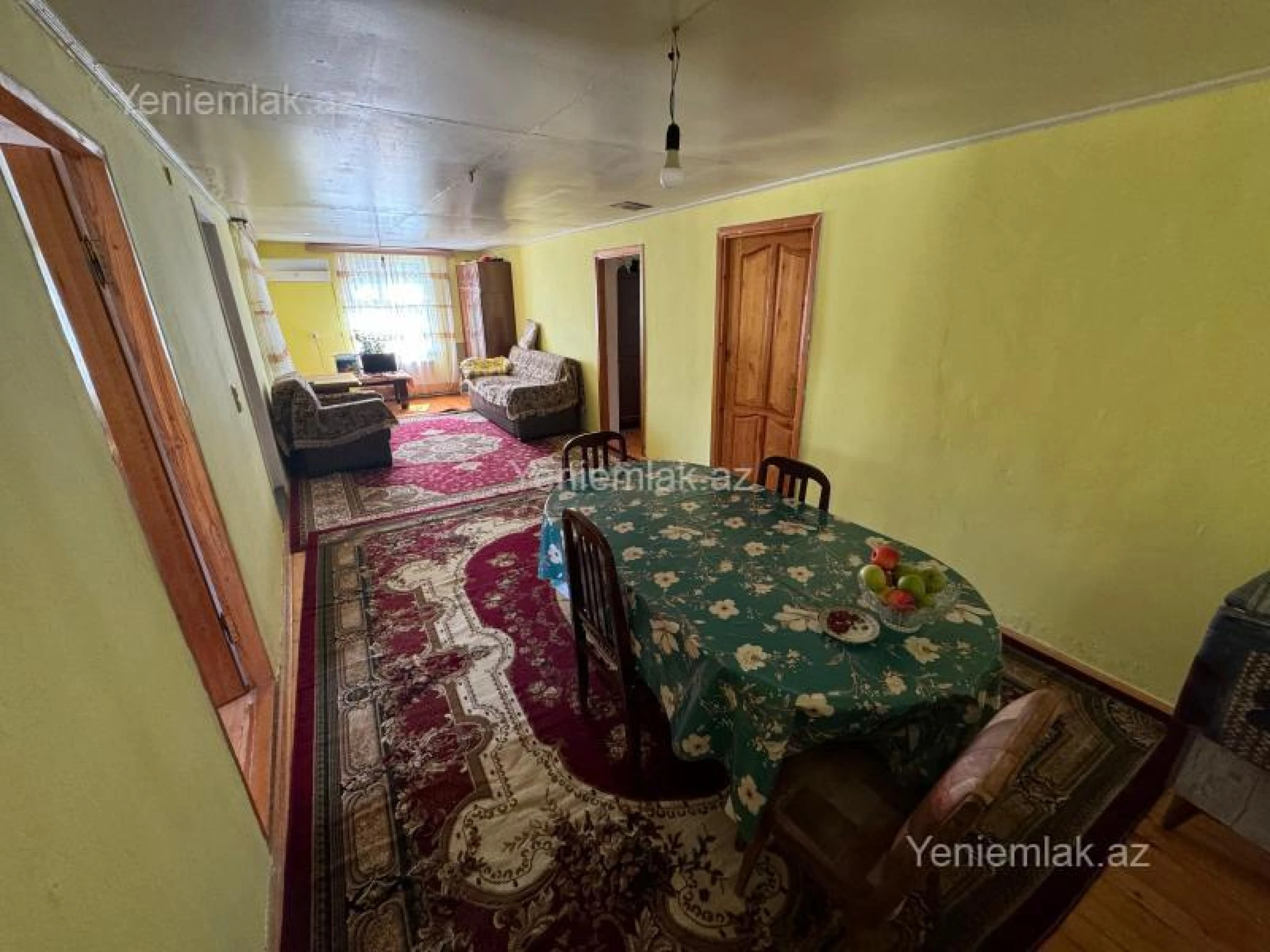 Satılır 4 otaqlı həyət evi 100 m²
