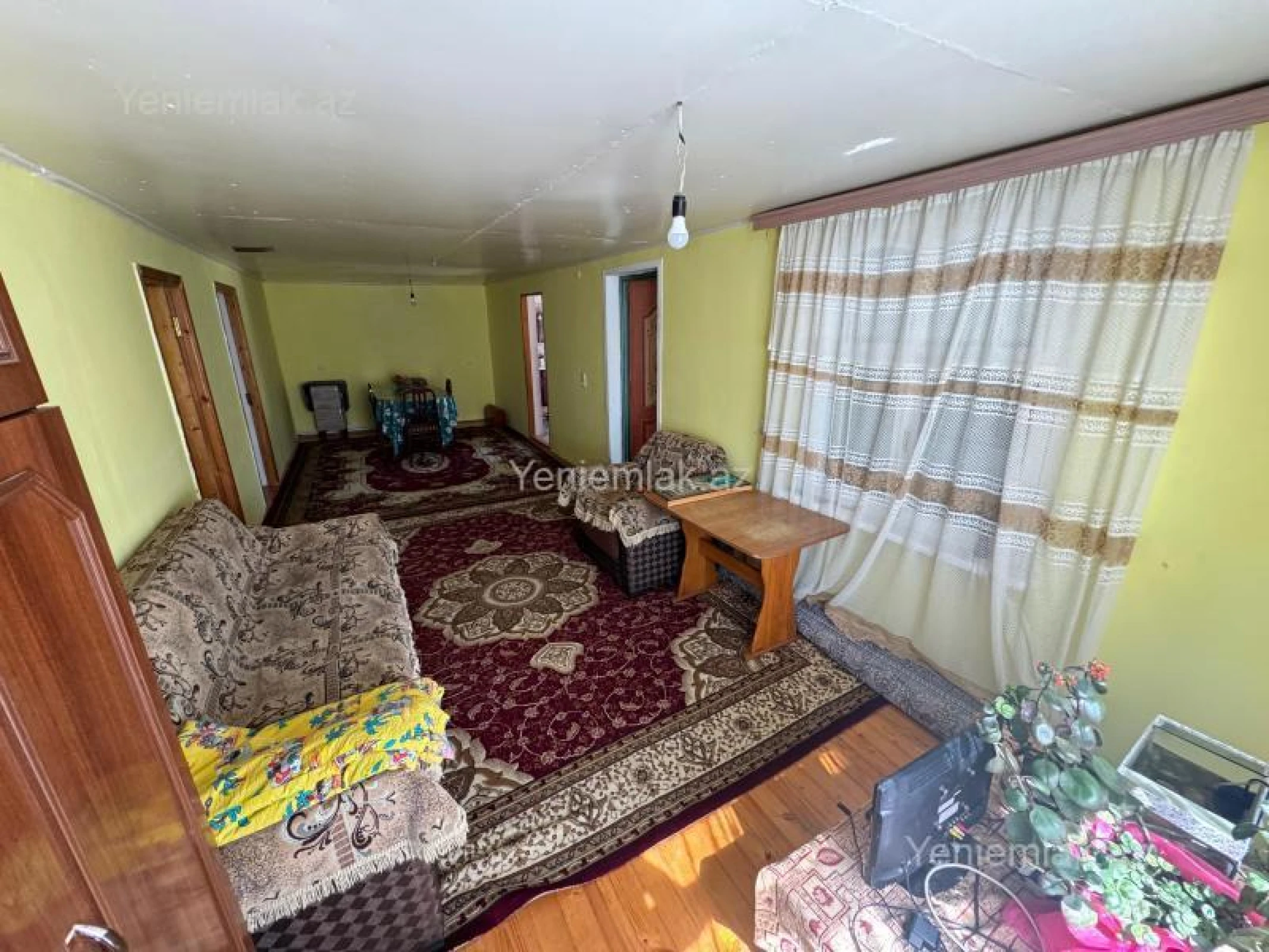 Satılır 4 otaqlı həyət evi 100 m²