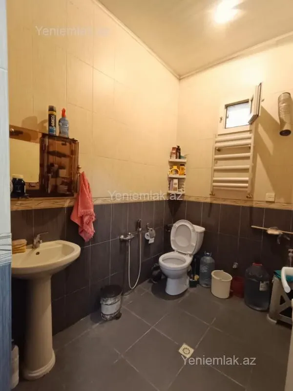 Satılır 3 otaqlı həyət evi 90 m²