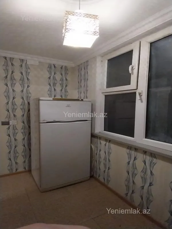 Satılır 2 otaqlı köhnə tikili 36 m²