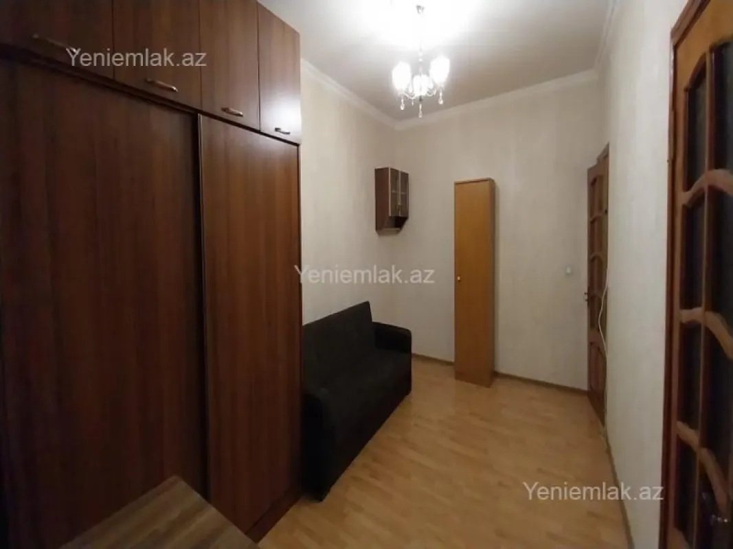 Satılır 2 otaqlı köhnə tikili 36 m²