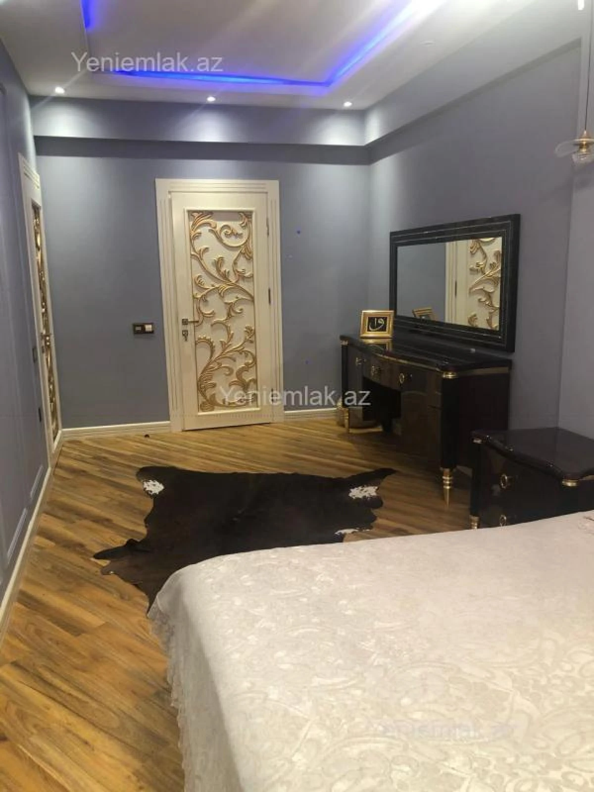 Satılır 3 otaqlı yeni tikili 141 m²