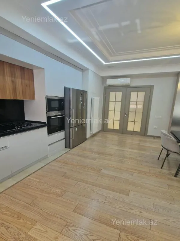 Satılır 3 otaqlı yeni tikili 107 m²