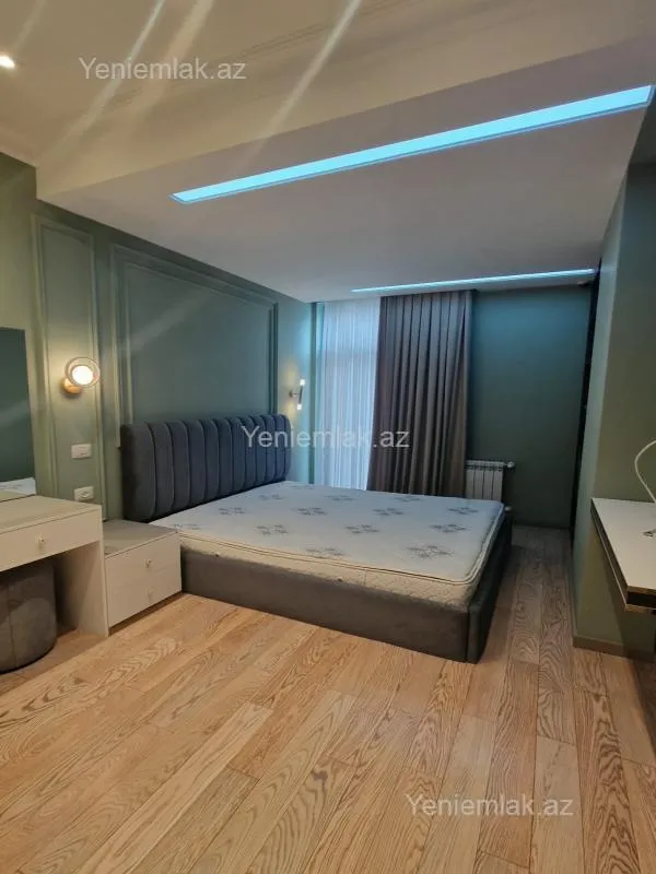 Satılır 3 otaqlı yeni tikili 107 m²
