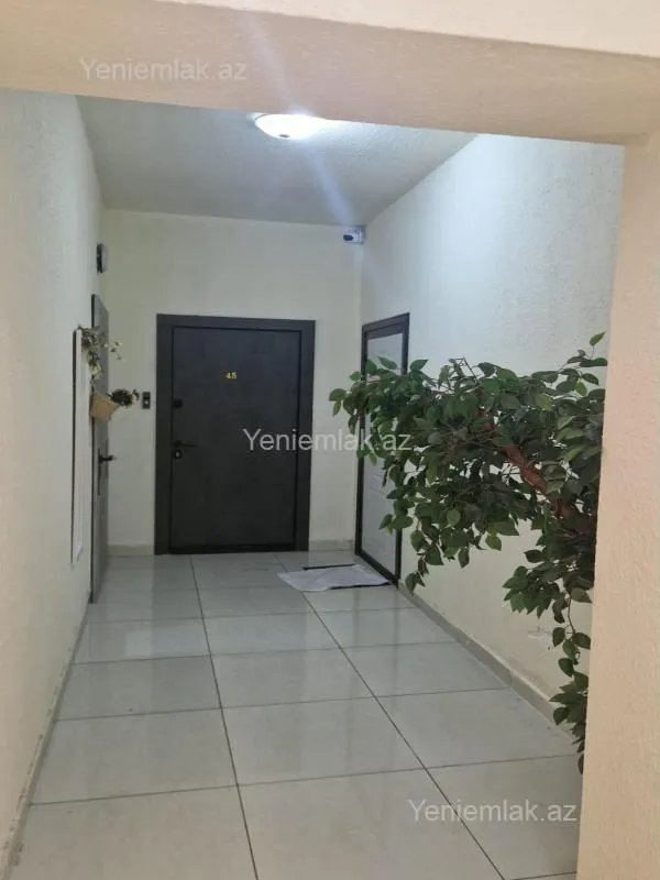 Satılır 3 otaqlı yeni tikili 107 m²