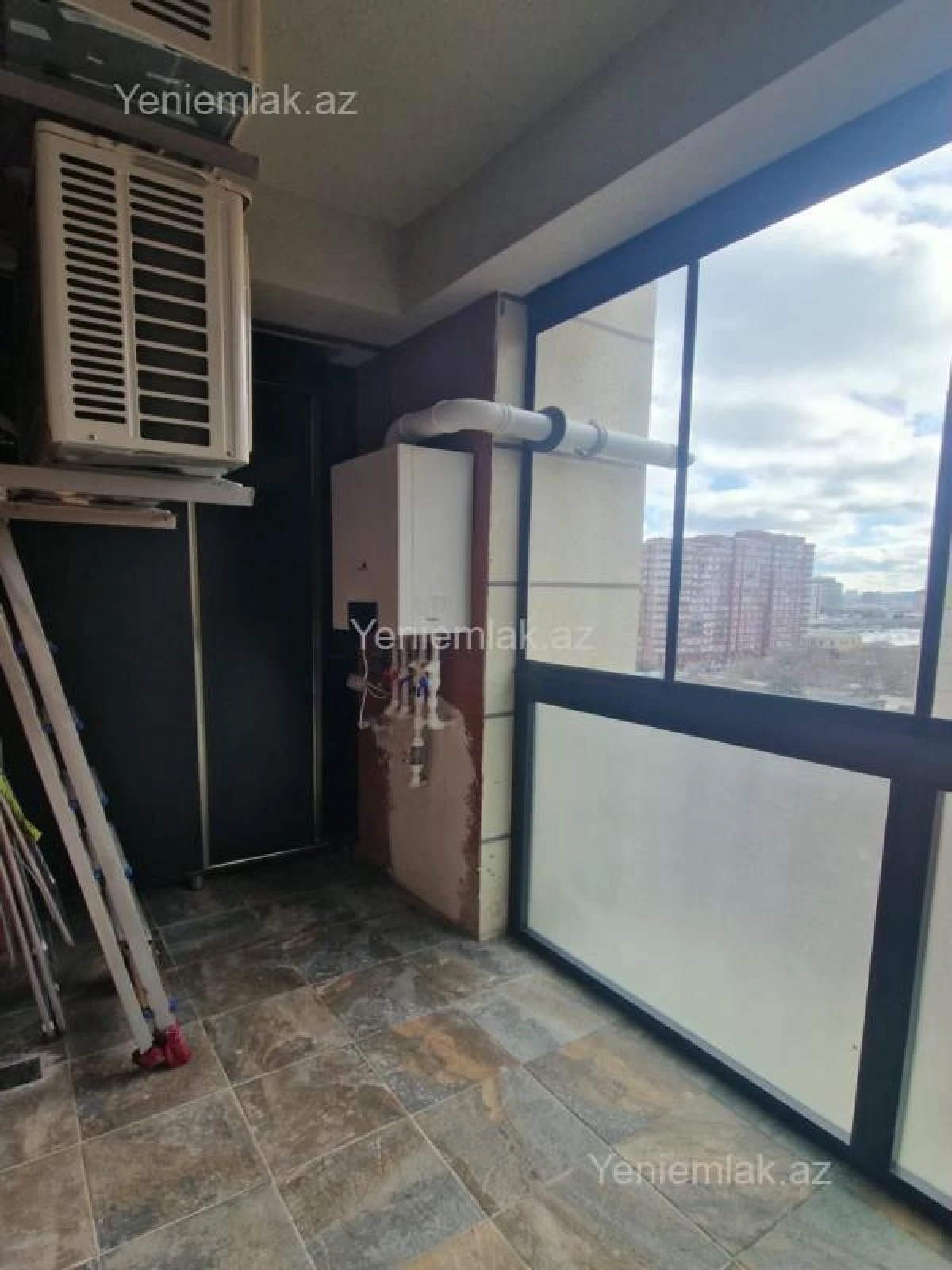 Satılır 3 otaqlı yeni tikili 107 m²