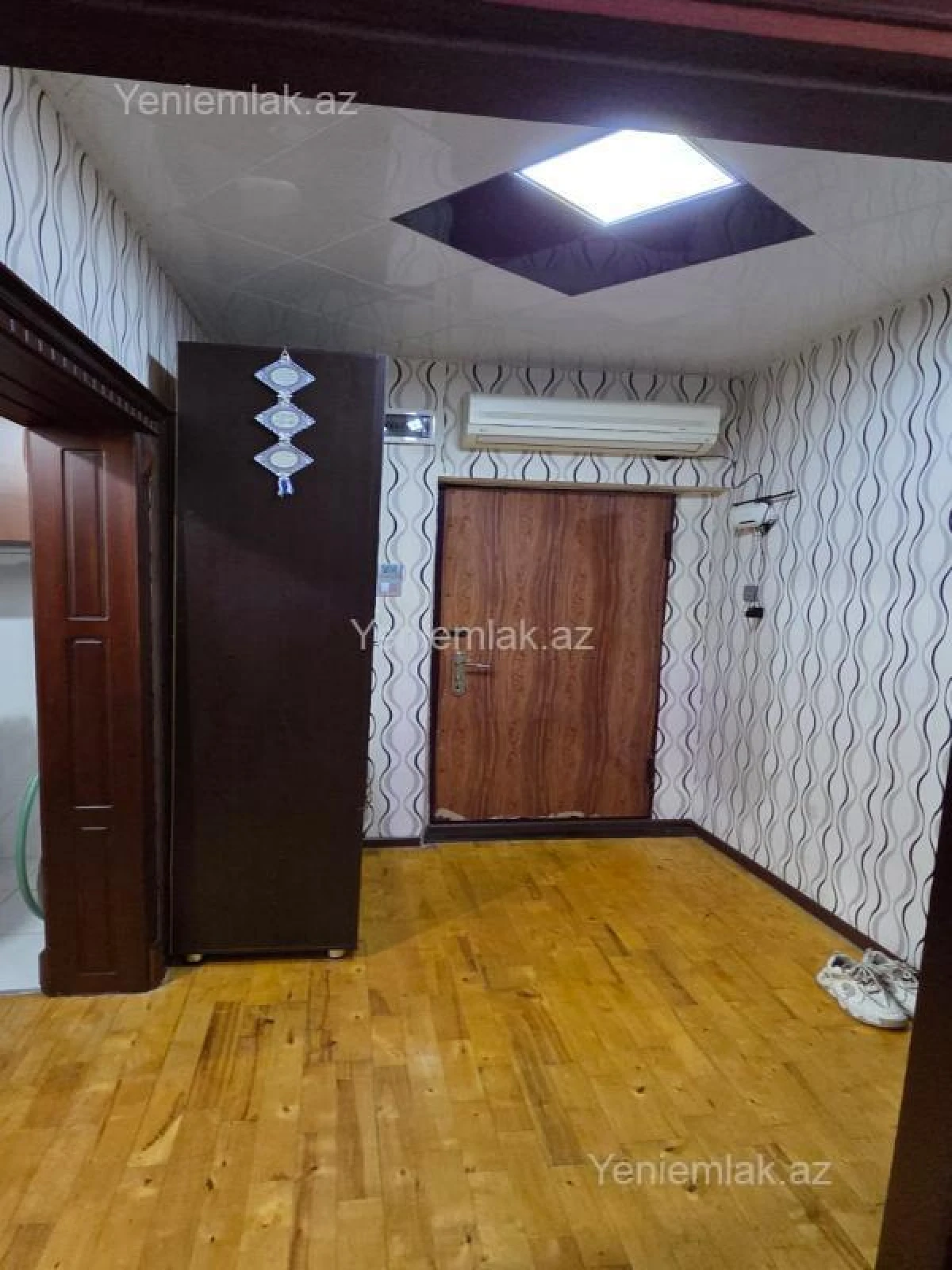 Satılır 3 otaqlı köhnə tikili 64 m²