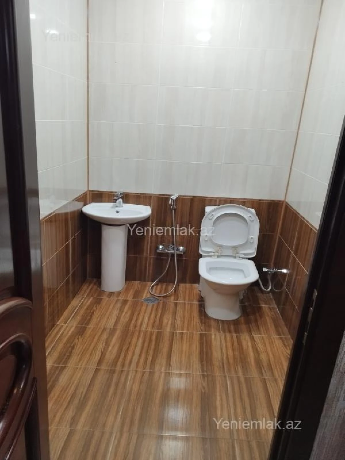 Satılır 3 otaqlı yeni tikili 124 m²