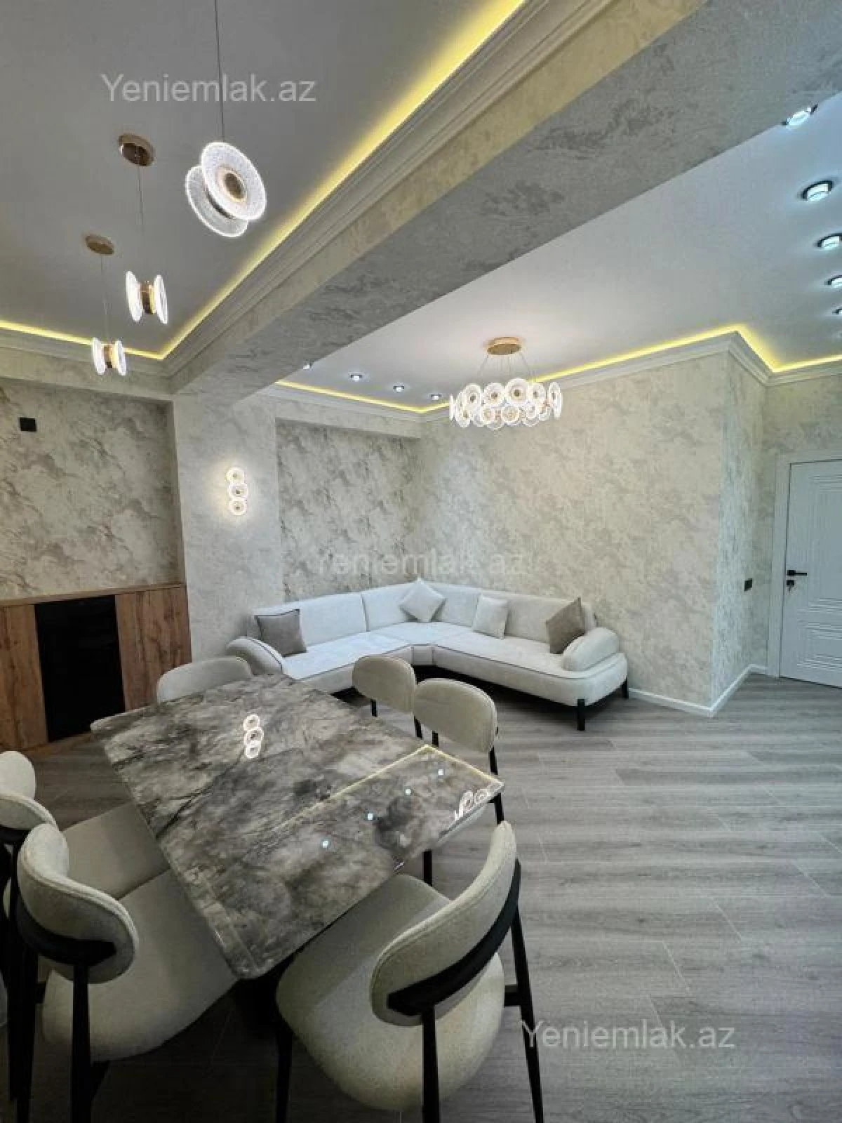 Satılır 3 otaqlı yeni tikili 107 m²